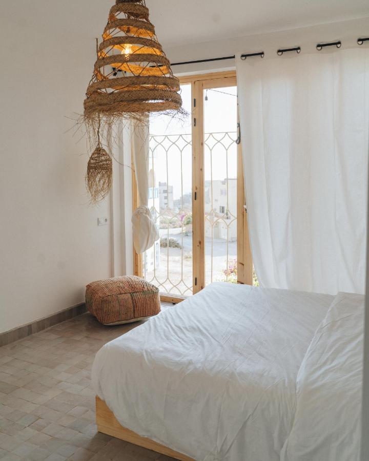 Blue Waves Boutique Hostel Tamraght Ngoại thất bức ảnh