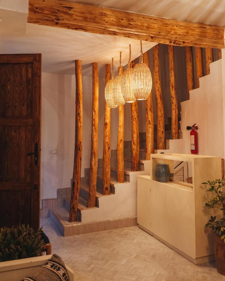 Blue Waves Boutique Hostel Tamraght Ngoại thất bức ảnh