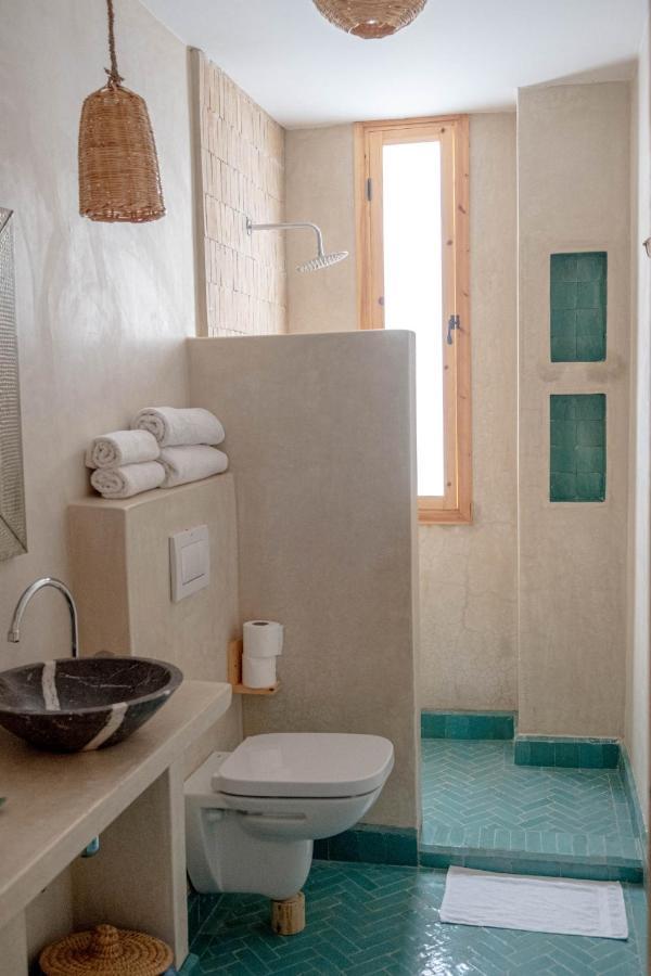 Blue Waves Boutique Hostel Tamraght Ngoại thất bức ảnh