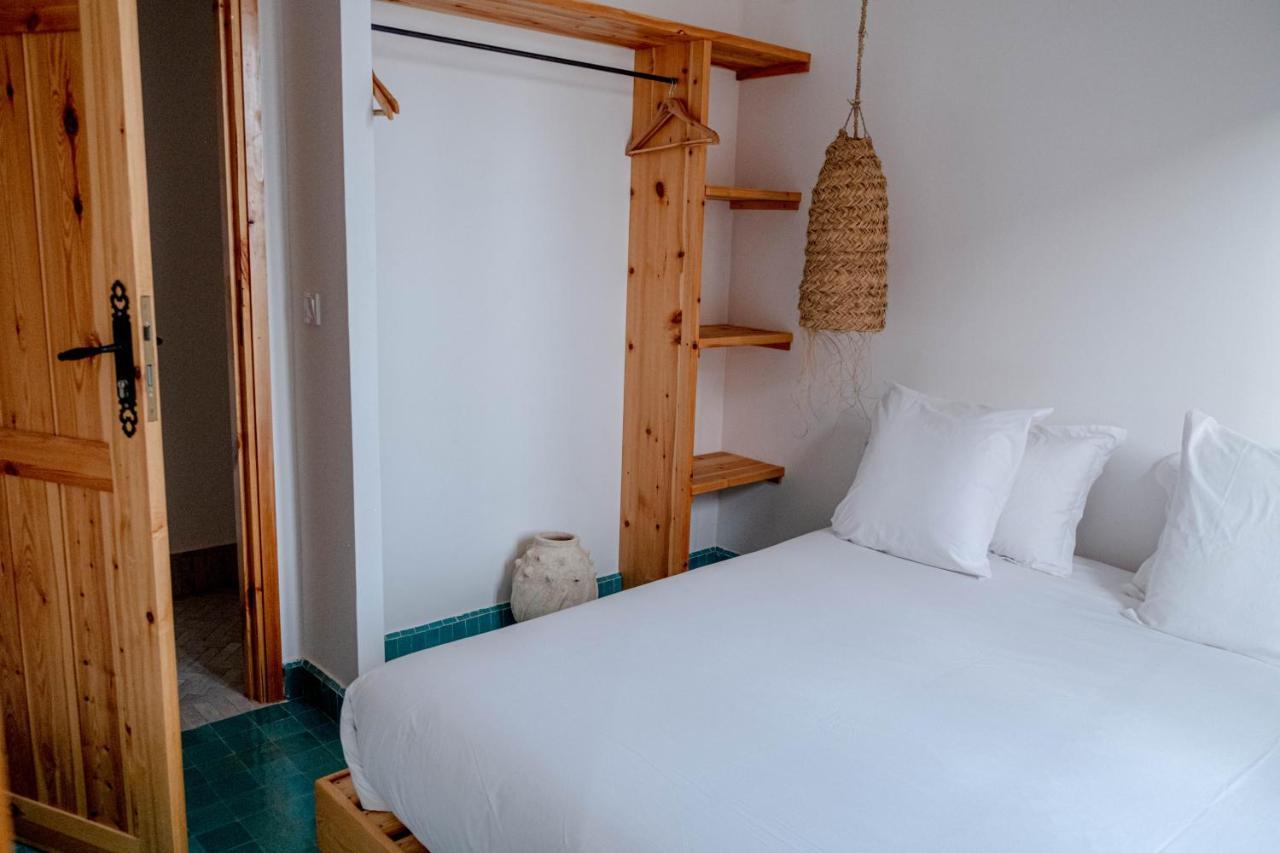 Blue Waves Boutique Hostel Tamraght Ngoại thất bức ảnh