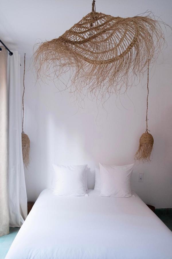 Blue Waves Boutique Hostel Tamraght Ngoại thất bức ảnh